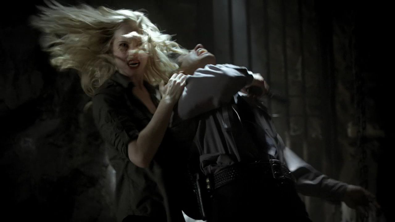 205VampireDiaries1144.jpg