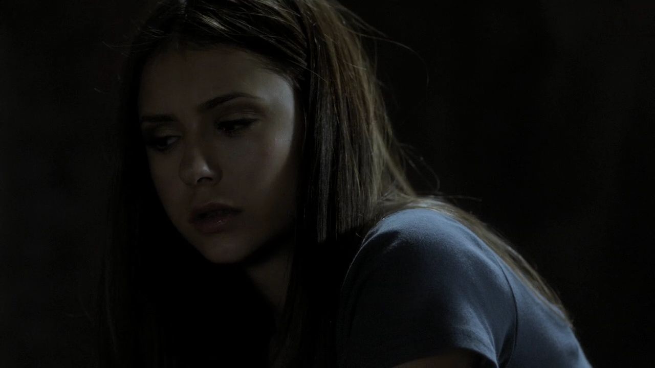 205VampireDiaries1217.jpg
