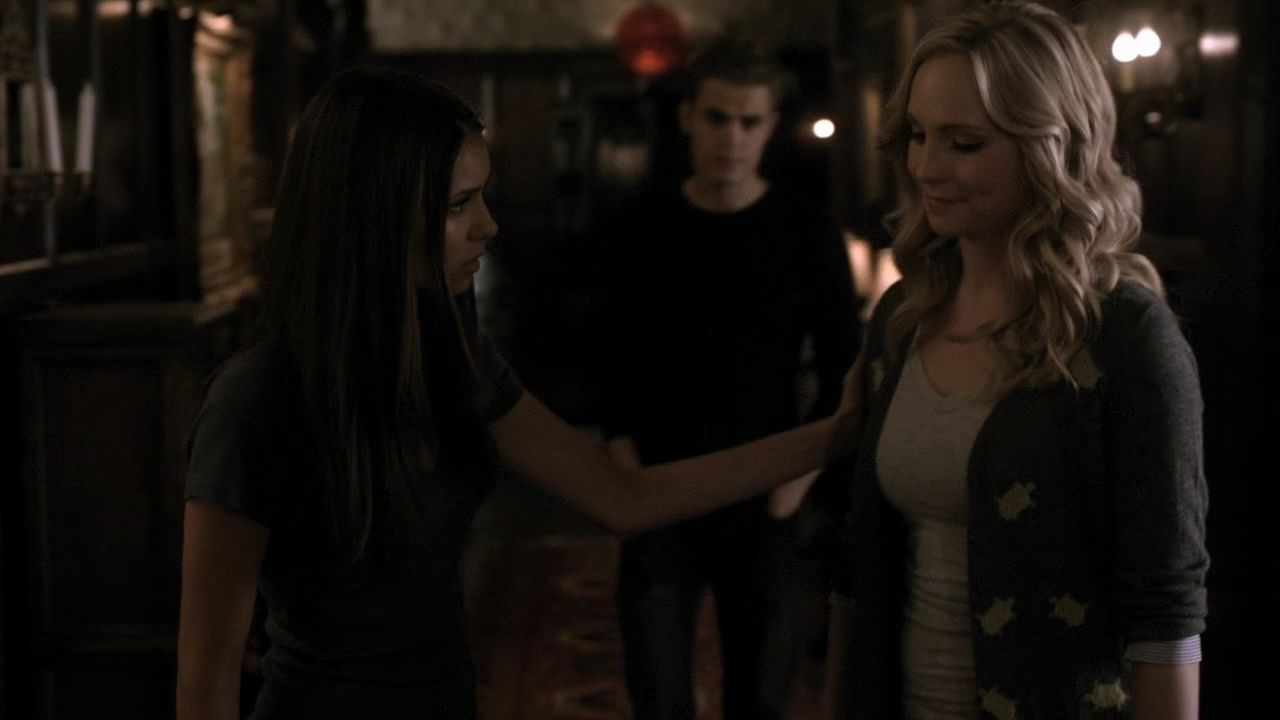 205VampireDiaries1330.jpg