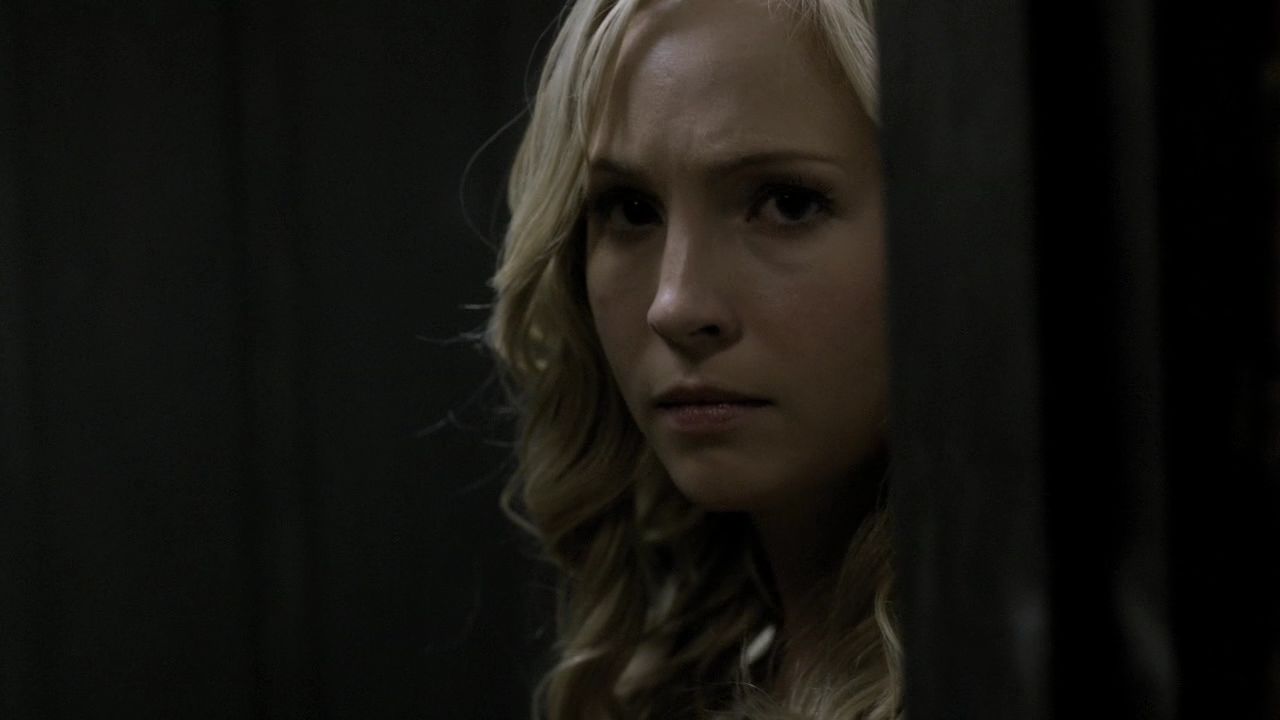 205VampireDiaries1373.jpg