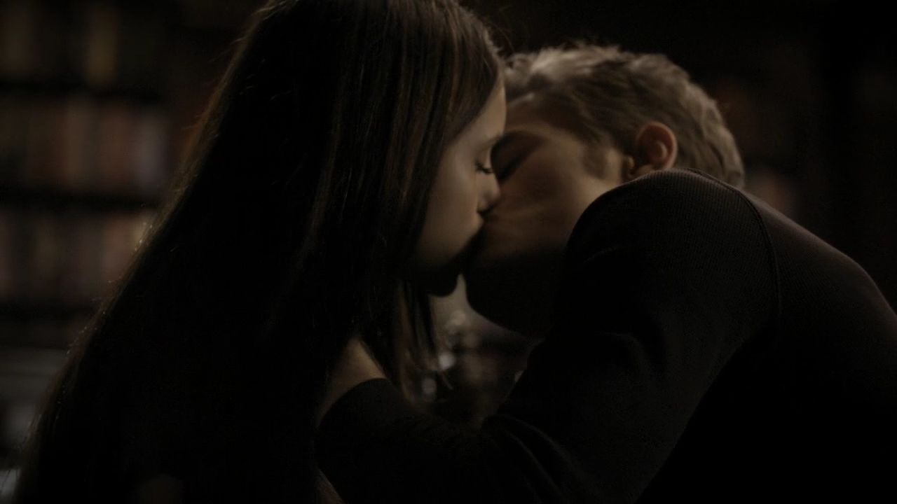 205VampireDiaries1709.jpg