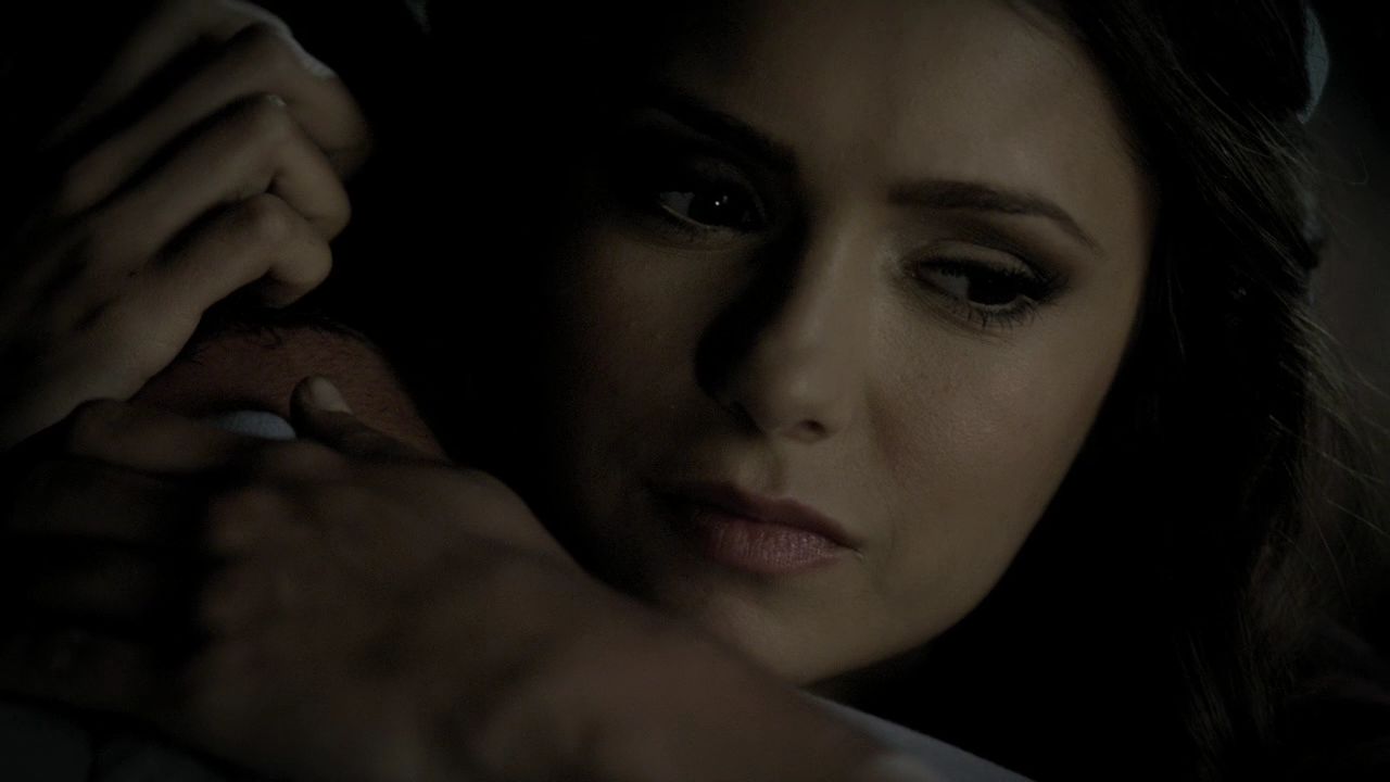 205VampireDiaries1743.jpg