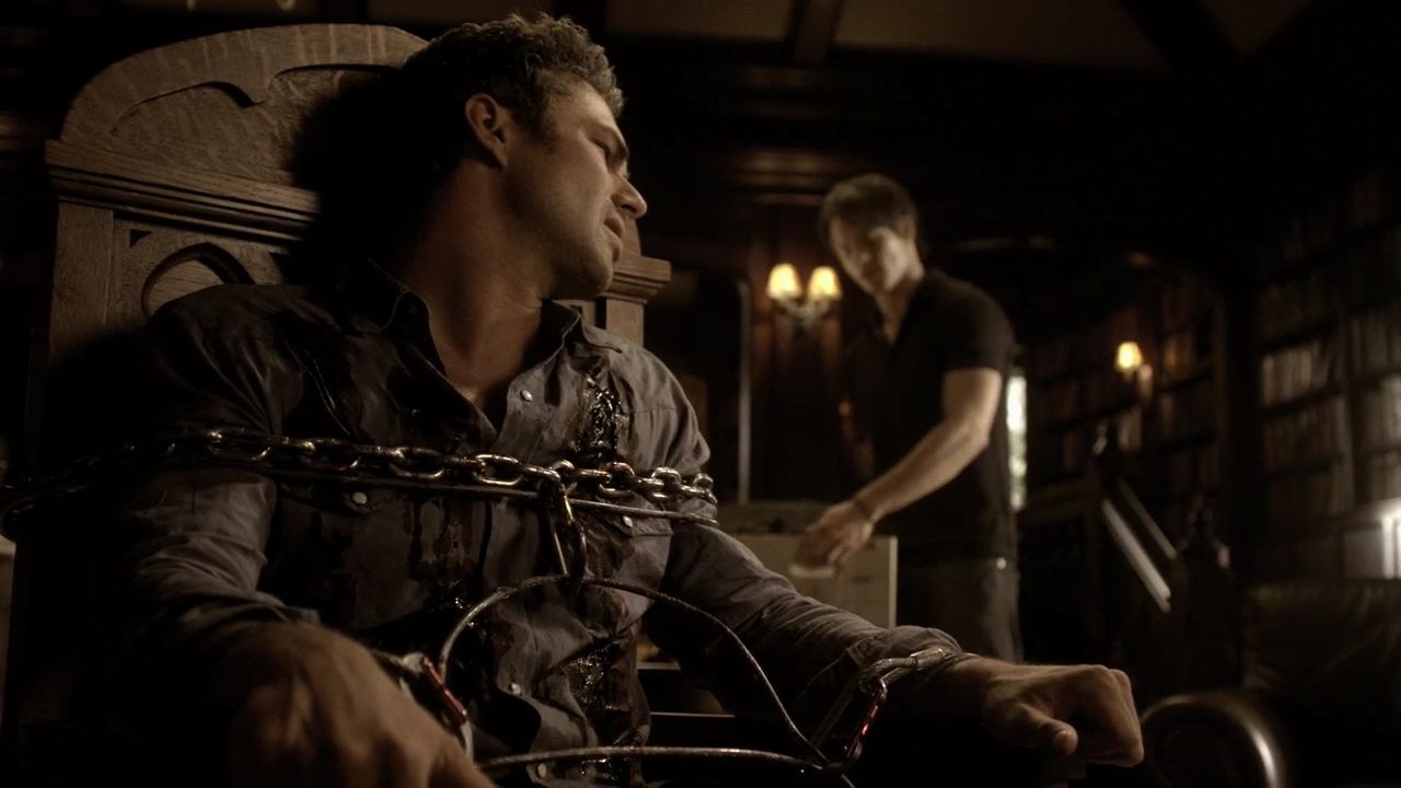 206VampireDiaries1017.jpg