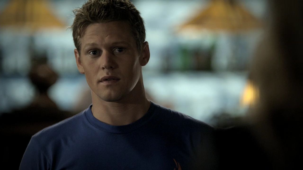 207VampireDiaries0031.jpg