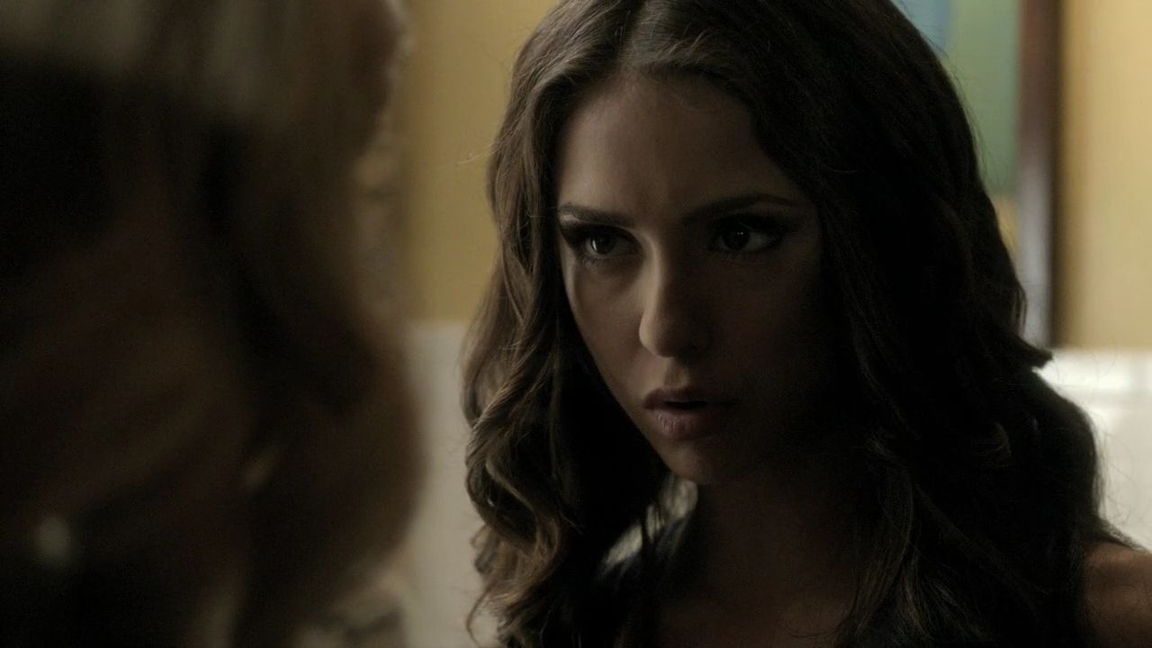 207VampireDiaries0065.jpg