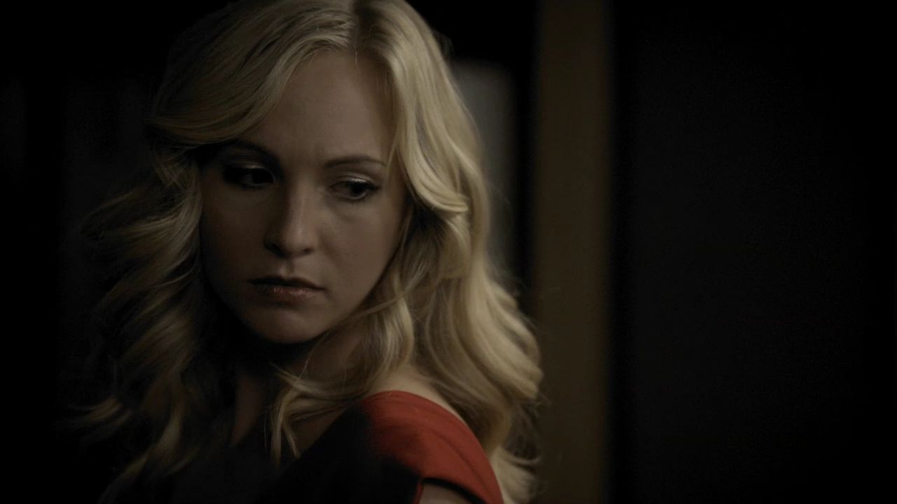 207VampireDiaries1600.jpg