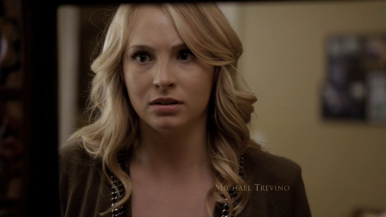 208VampireDiaries0065.jpg