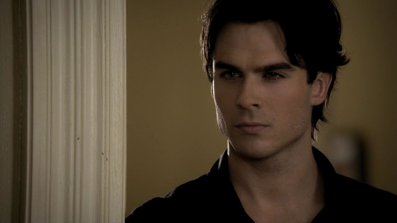 208VampireDiaries0092.jpg