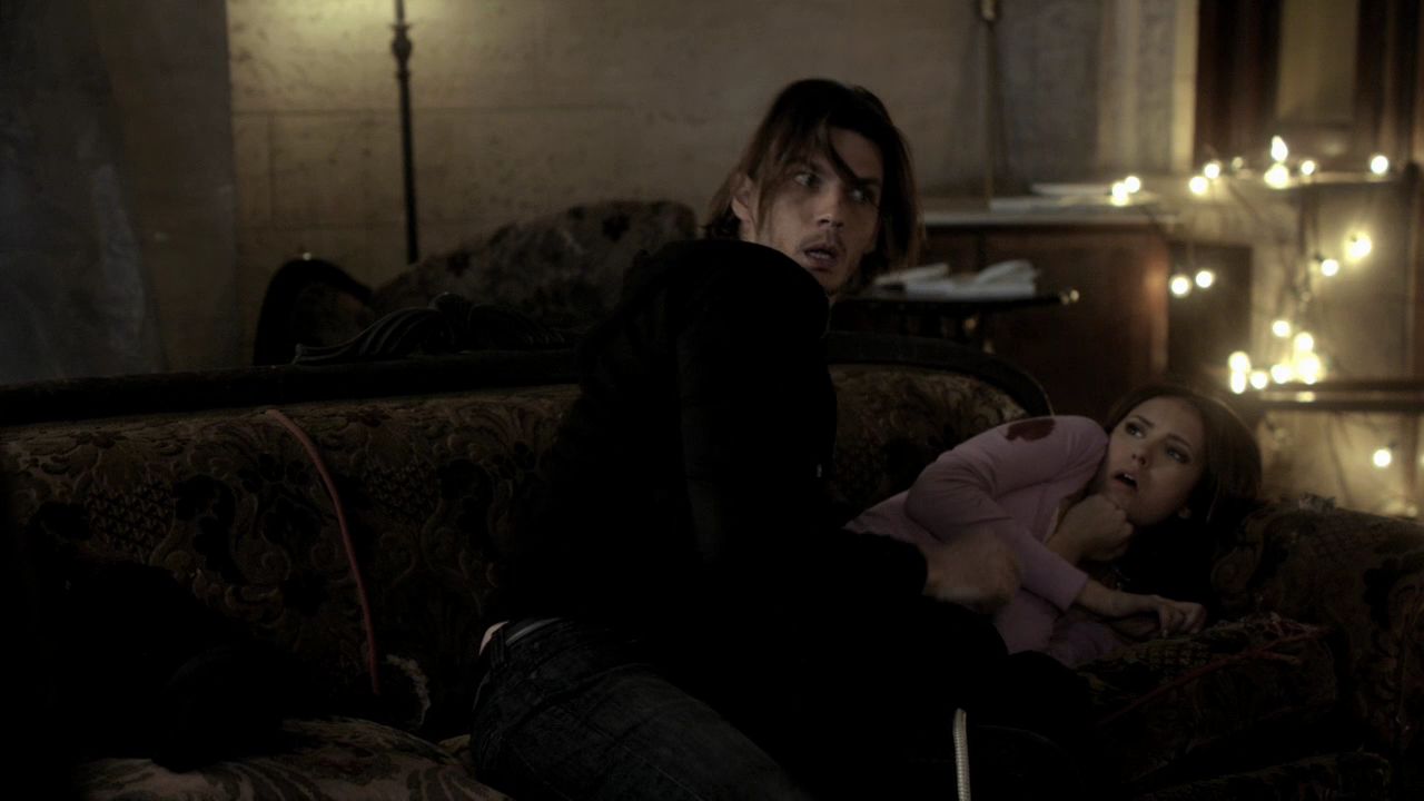 208VampireDiaries0252.jpg