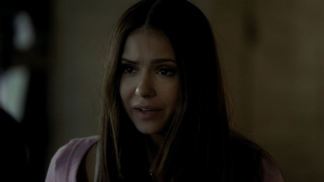 208VampireDiaries0273.jpg