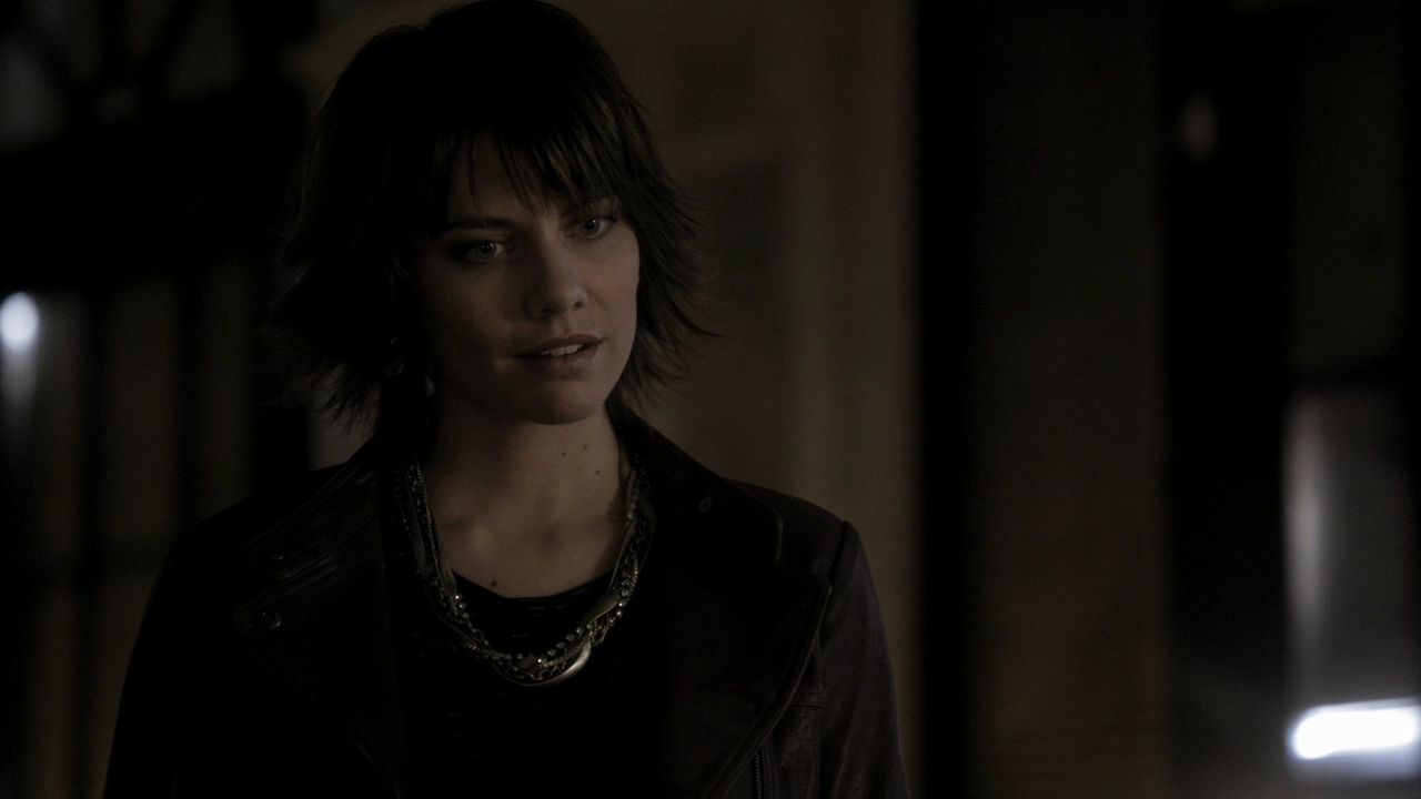 208VampireDiaries0279.jpg