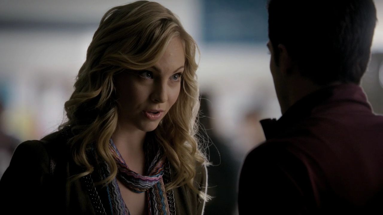 208VampireDiaries0343.jpg