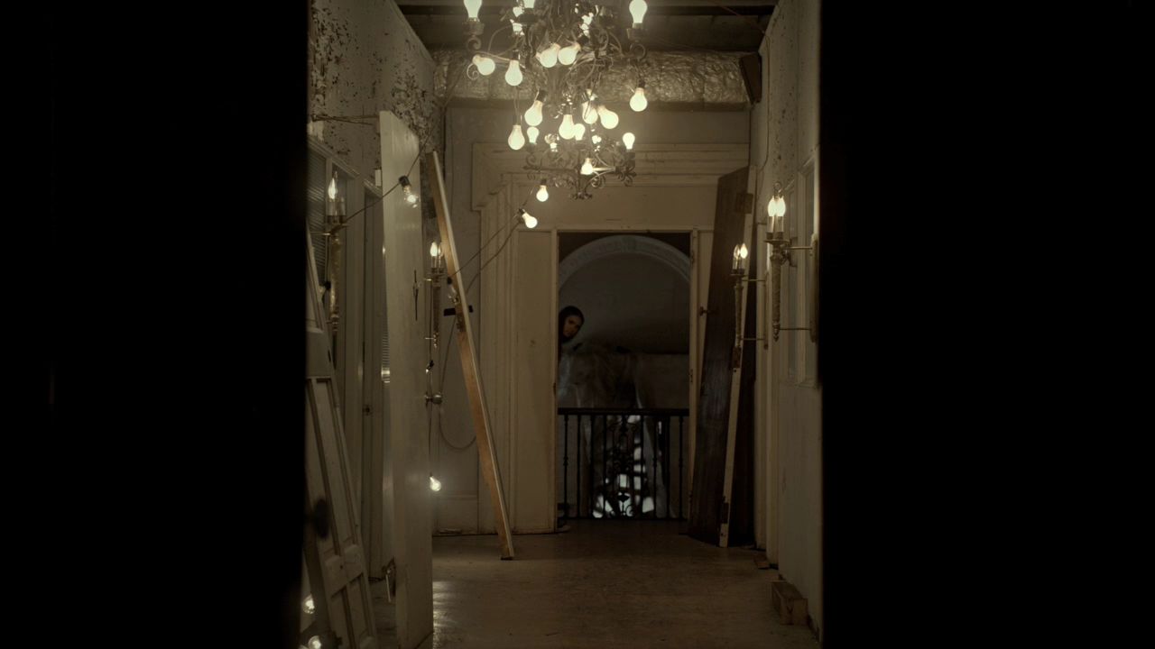 208VampireDiaries0364.jpg