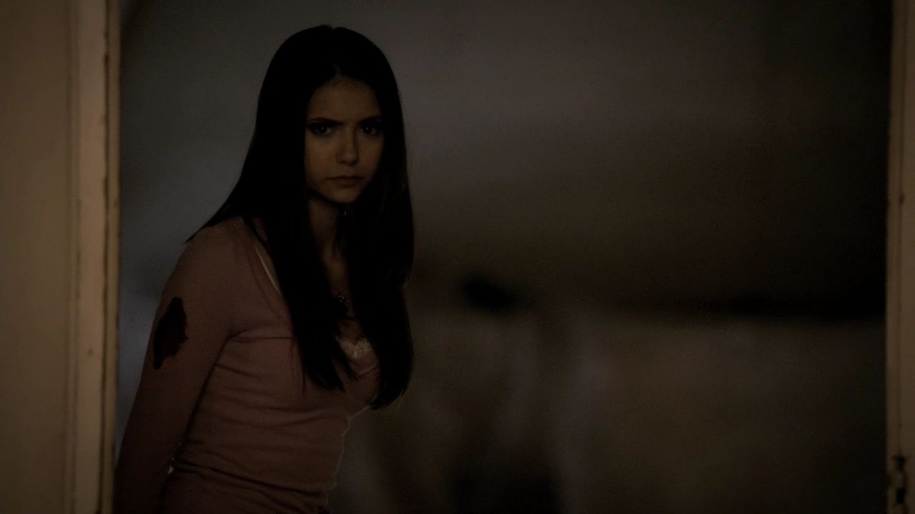 208VampireDiaries0366.jpg