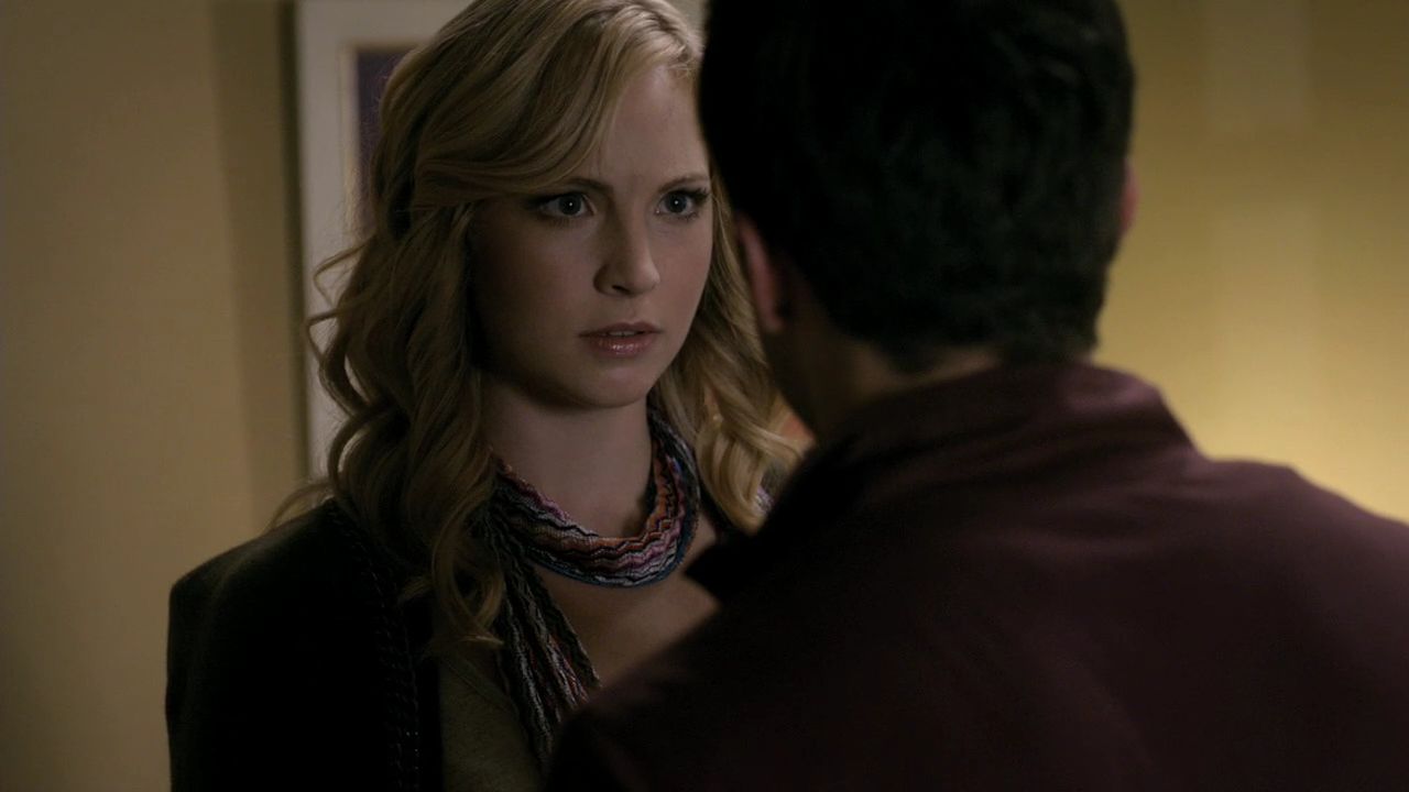 208VampireDiaries0841.jpg