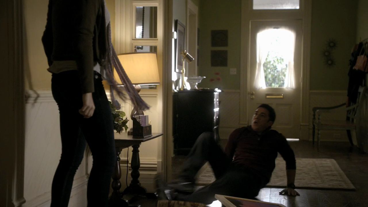 208VampireDiaries0876.jpg