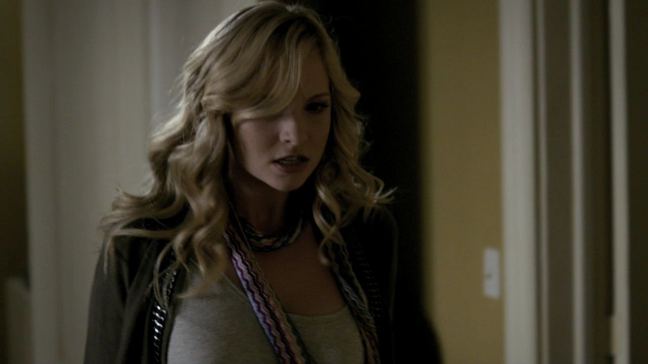 208VampireDiaries0877.jpg