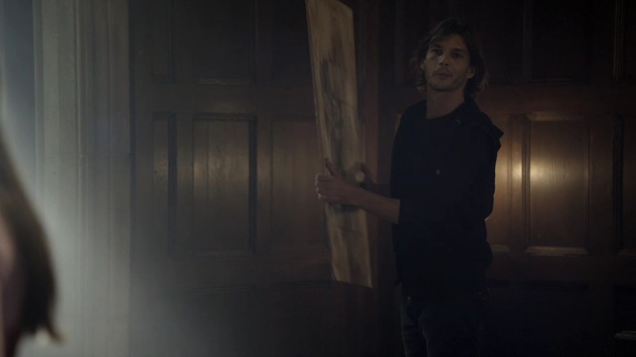 208VampireDiaries0893.jpg