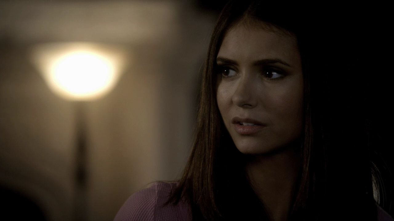 208VampireDiaries0899.jpg