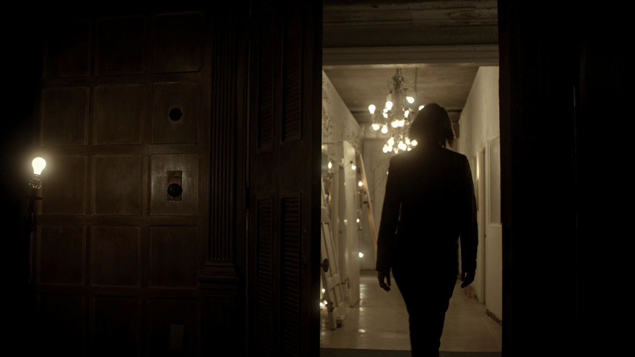 208VampireDiaries1212.jpg