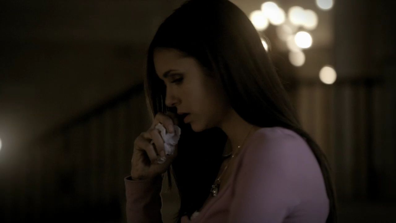 208VampireDiaries1217.jpg