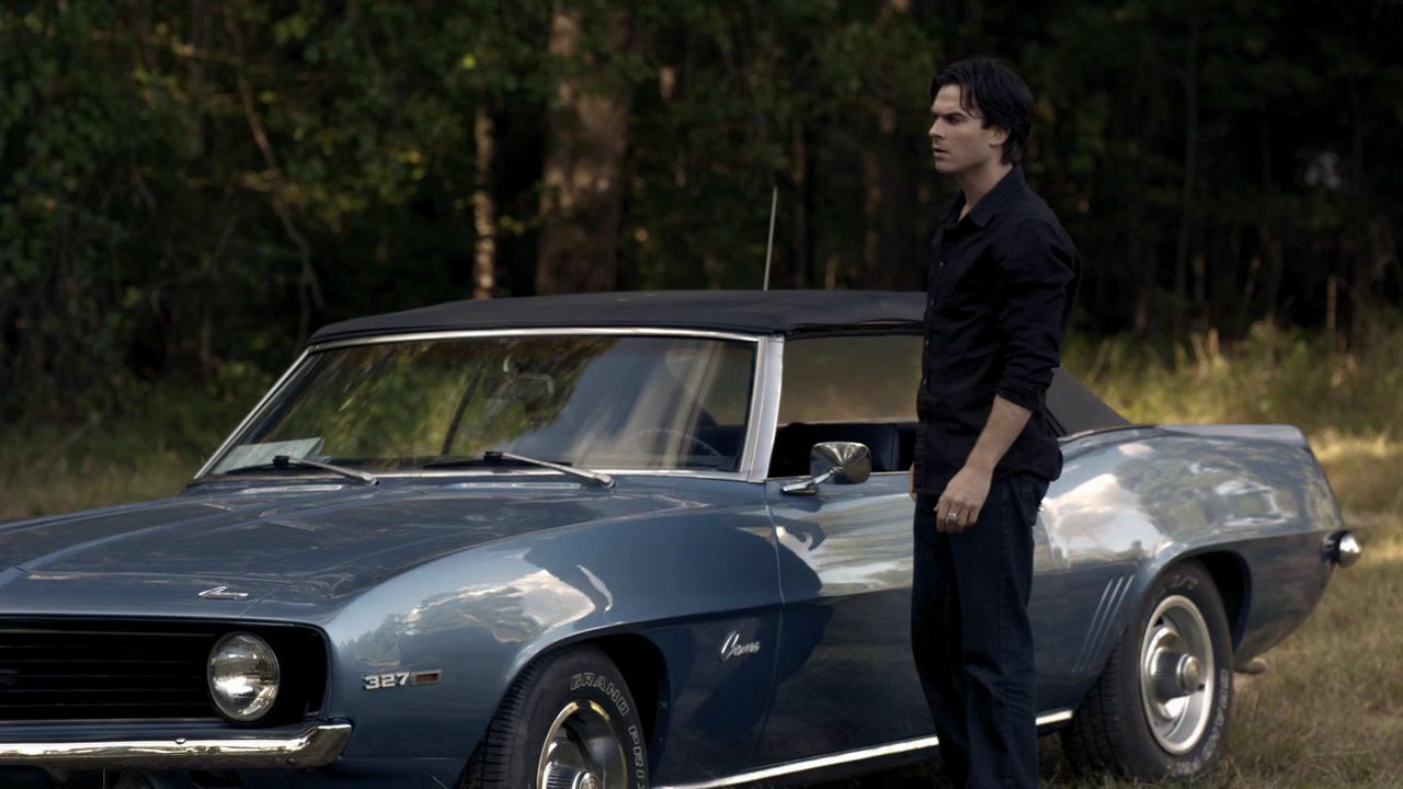 208VampireDiaries1255.jpg