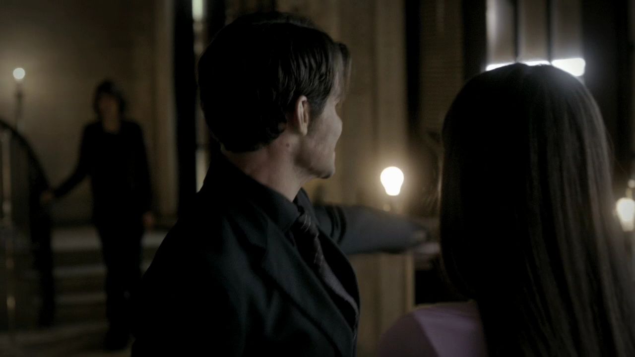 208VampireDiaries1371.jpg