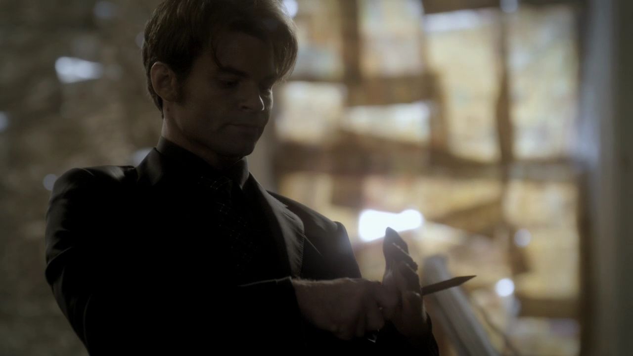 208VampireDiaries1425.jpg