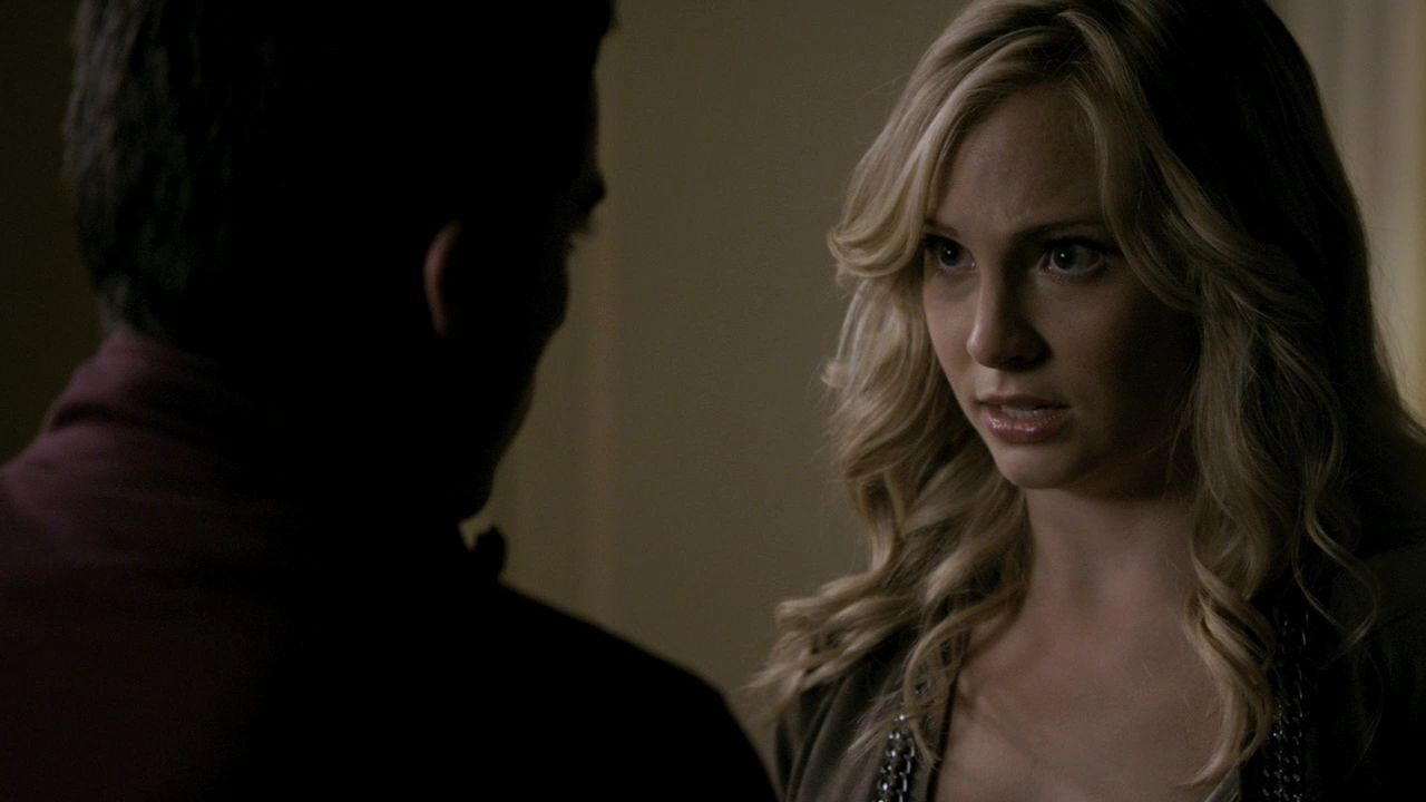 208VampireDiaries1718.jpg