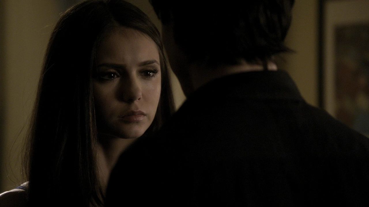 208VampireDiaries1915.jpg