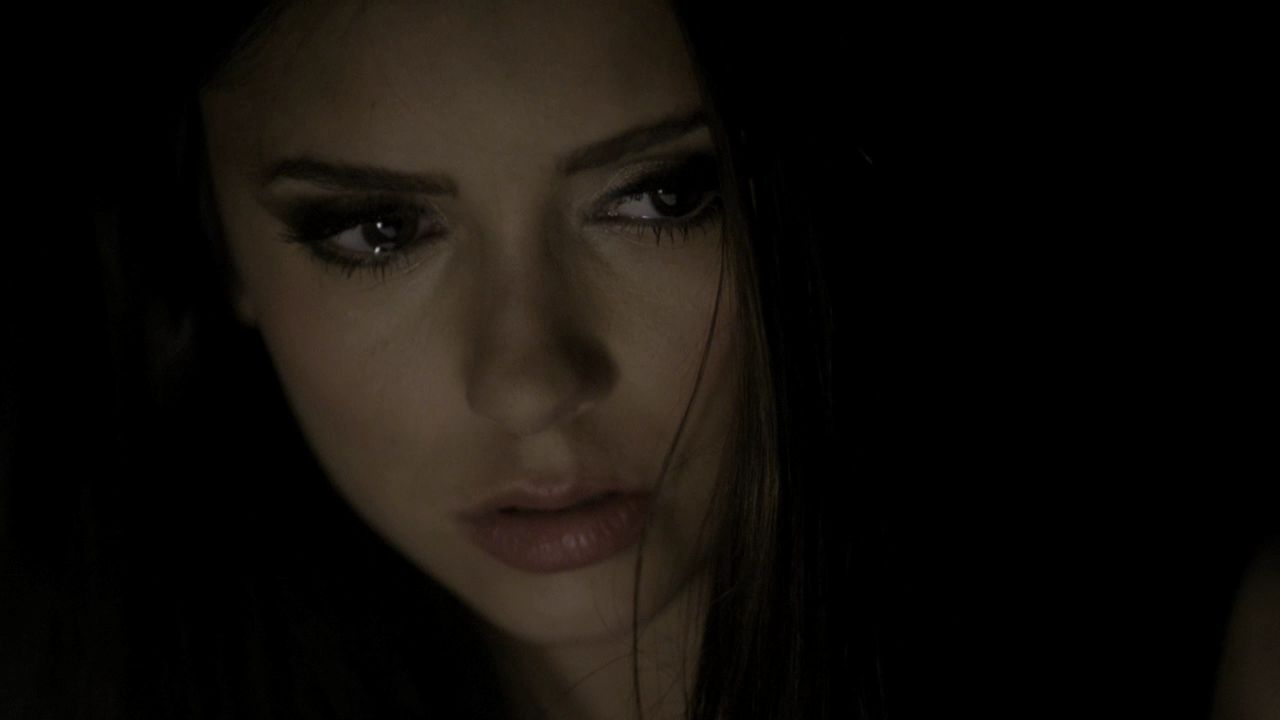 209VampireDiaries1765.jpg