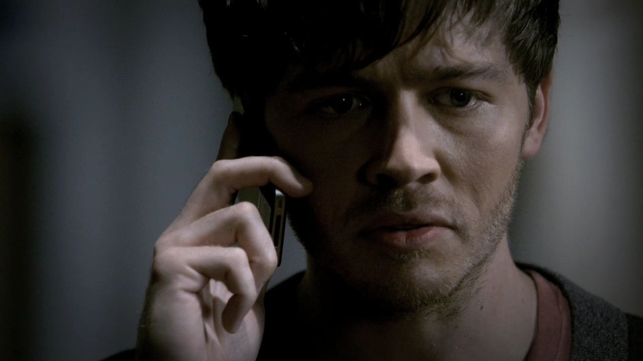209VampireDiaries1819.jpg