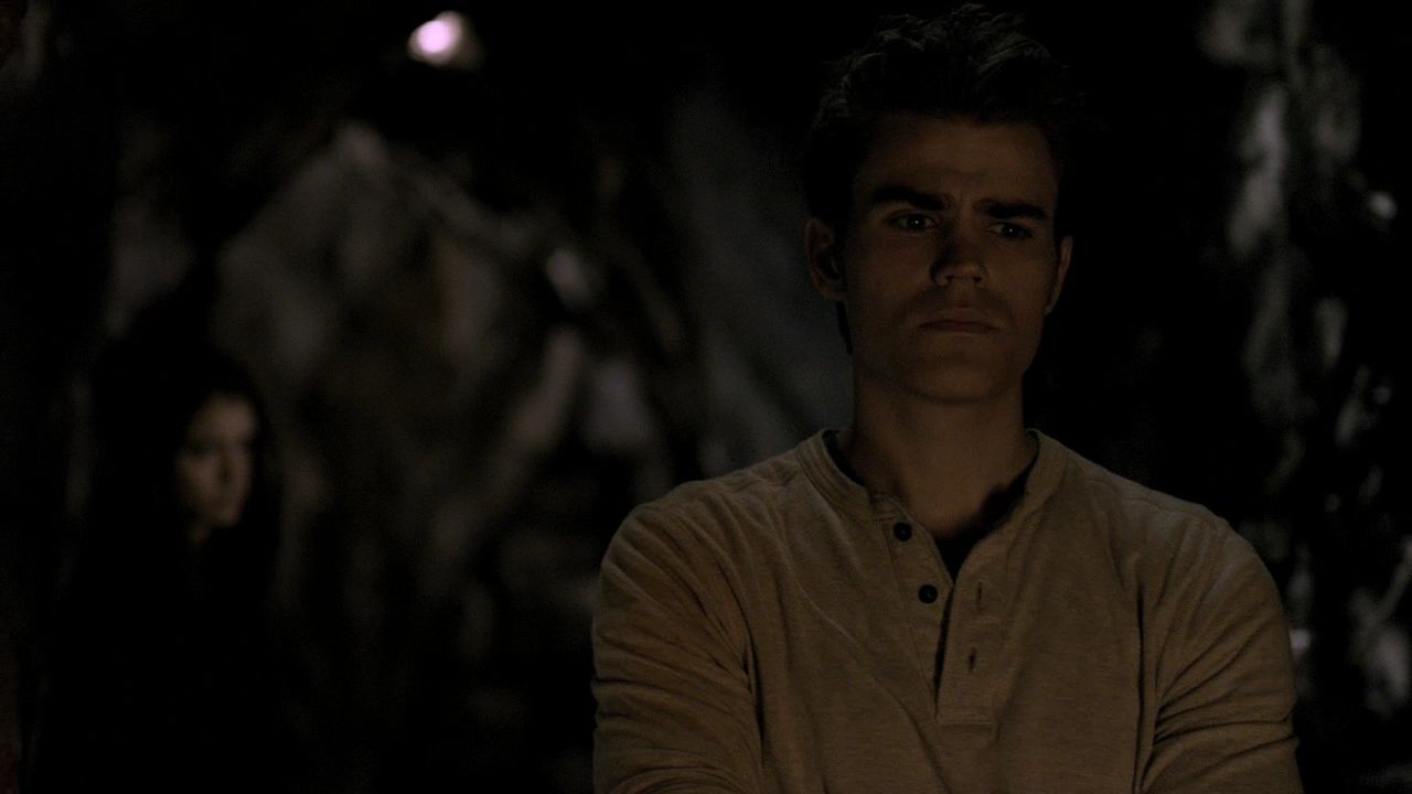 210VampireDiaries1953.jpg
