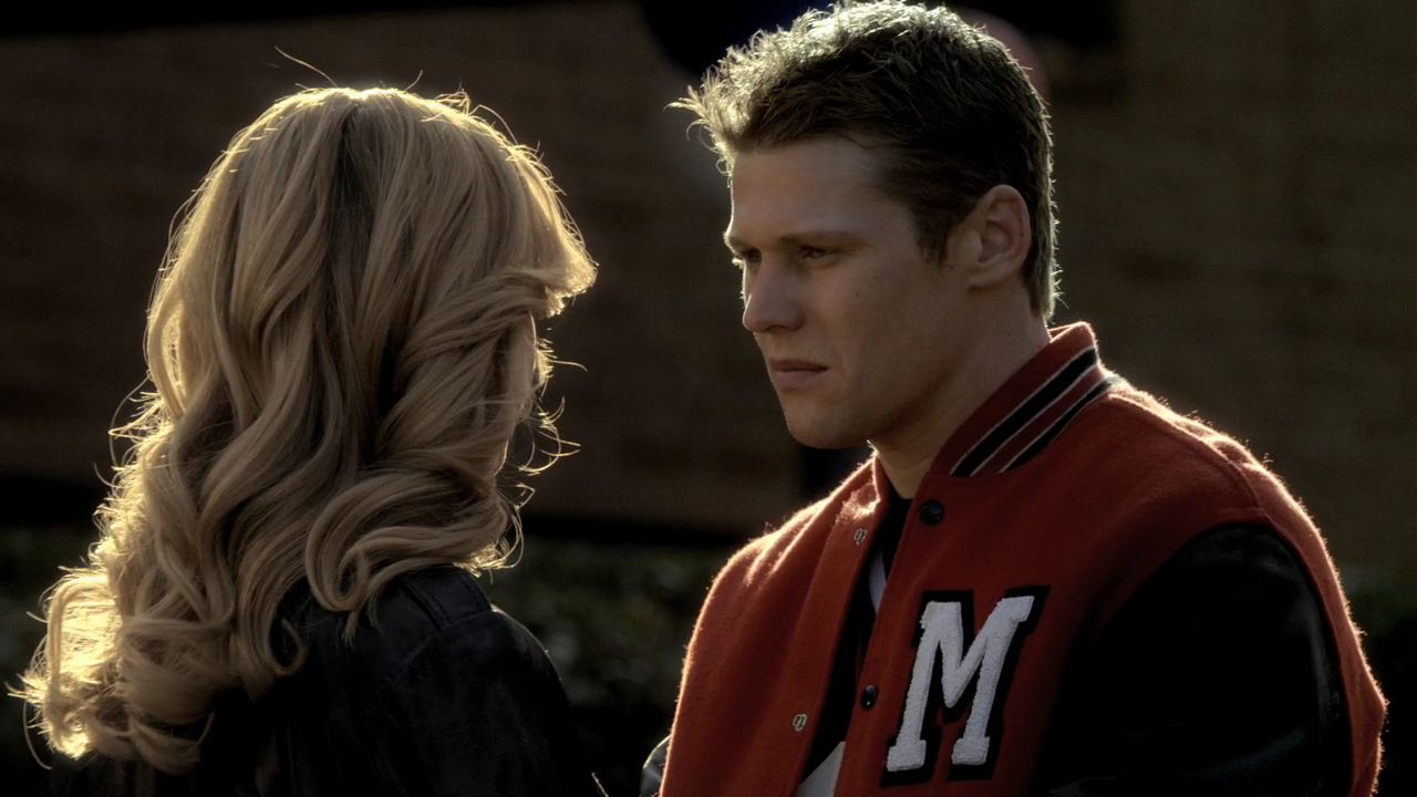 212VampireDiaries0369.jpg