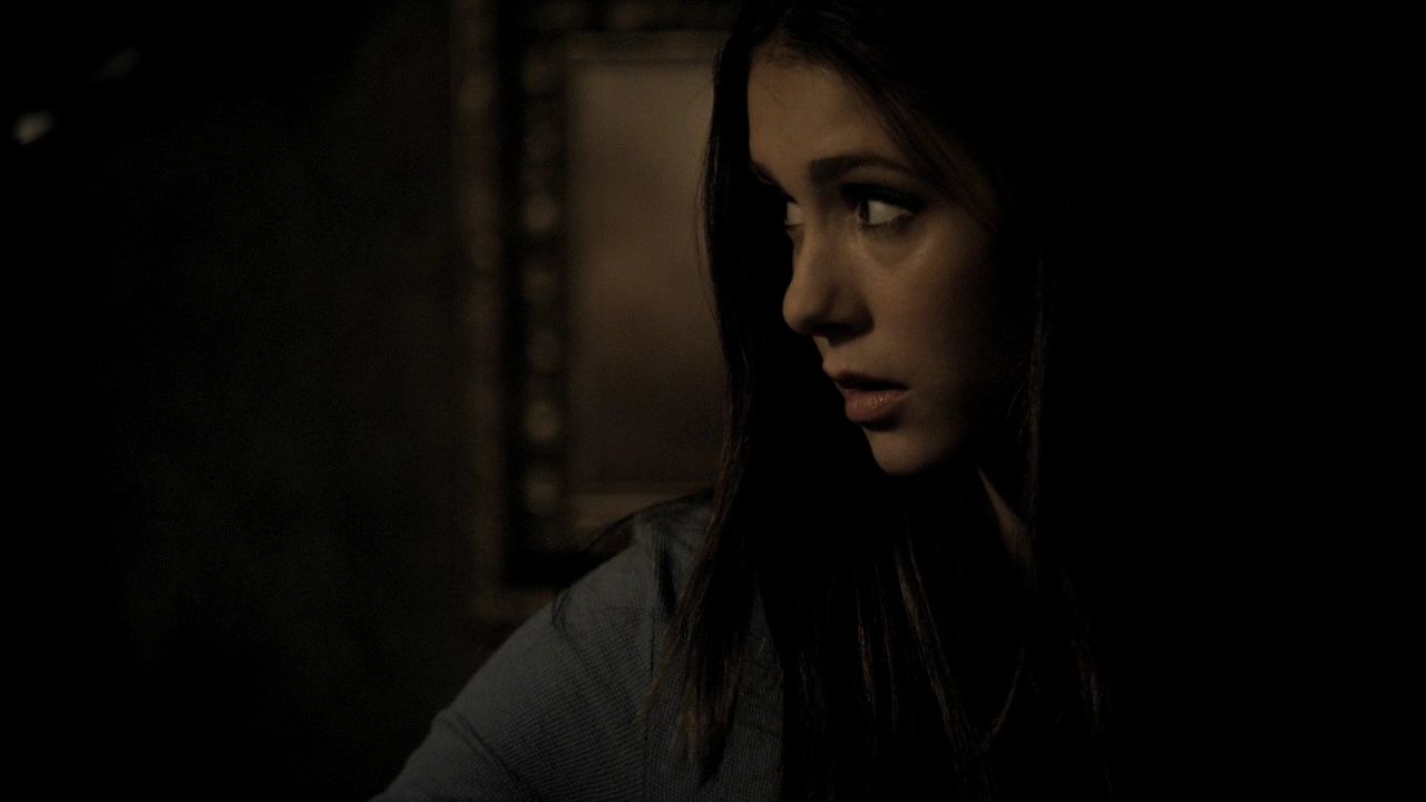 212VampireDiaries0947.jpg