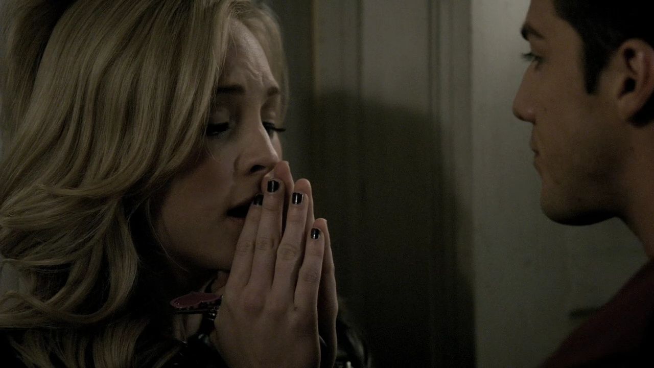 212VampireDiaries1251.jpg