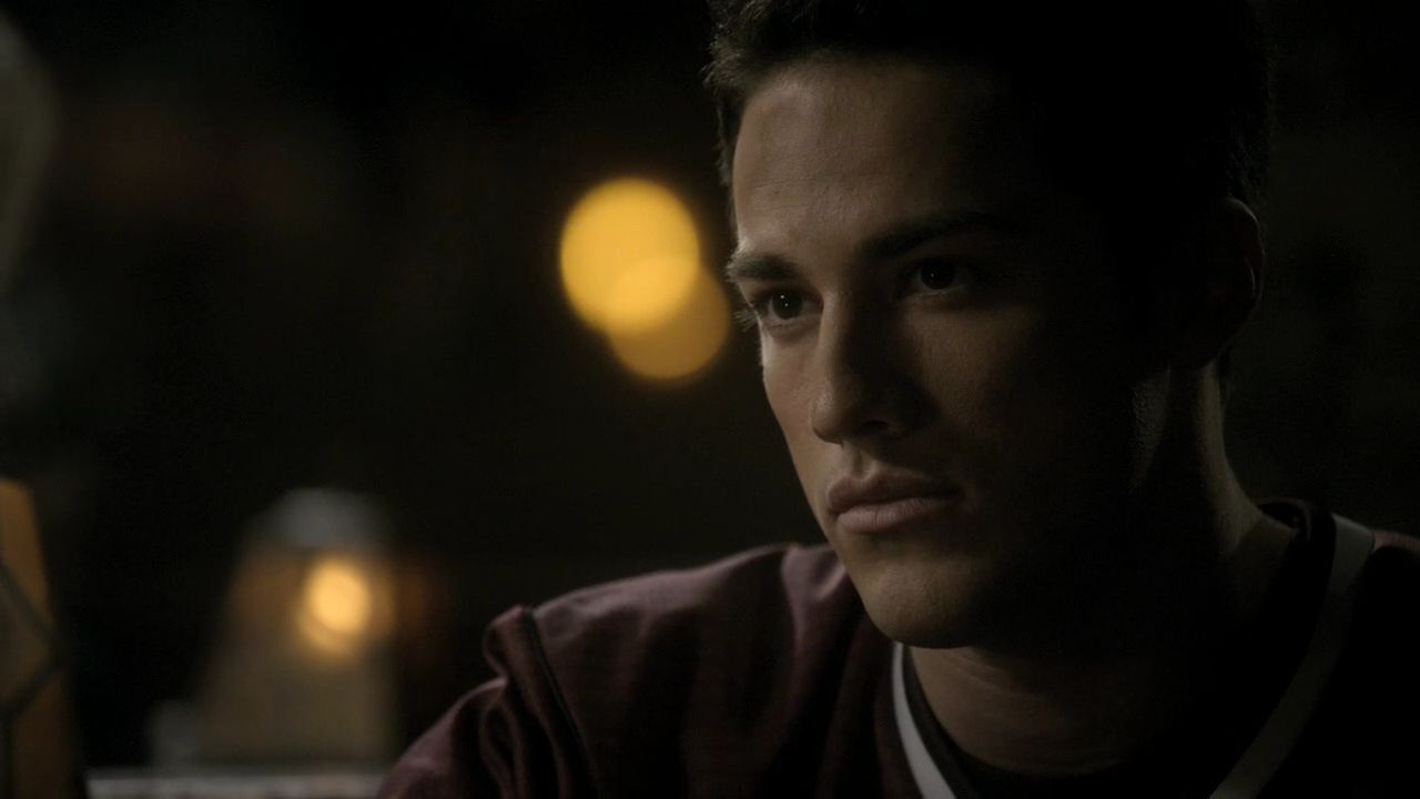 212VampireDiaries1455.jpg