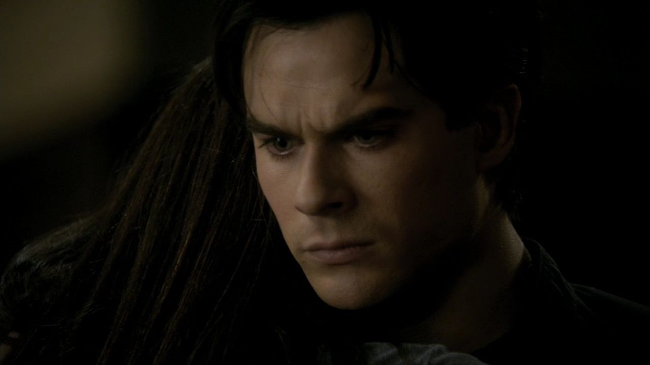 212VampireDiaries1561.jpg