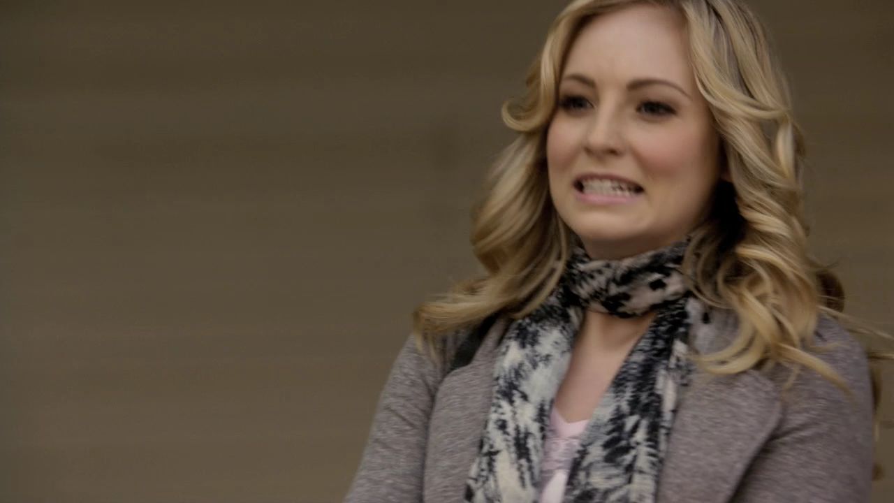 213VampireDiaries0014.jpg