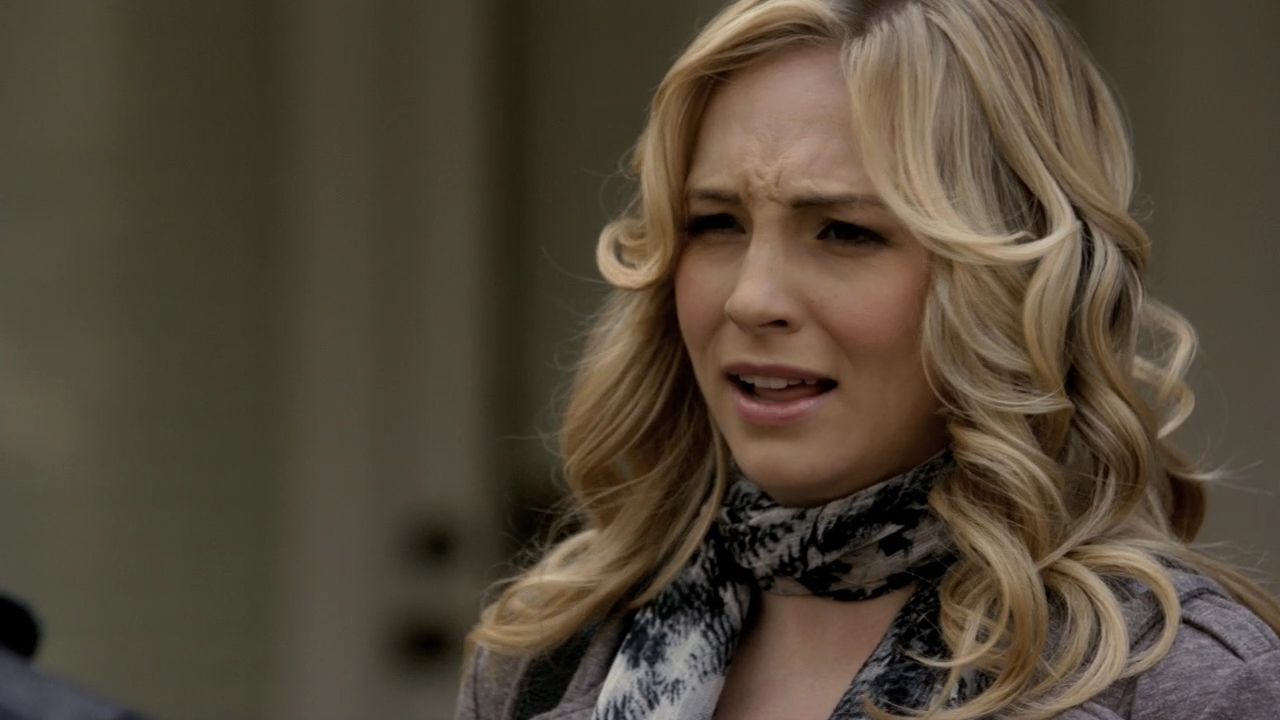213VampireDiaries0022.jpg