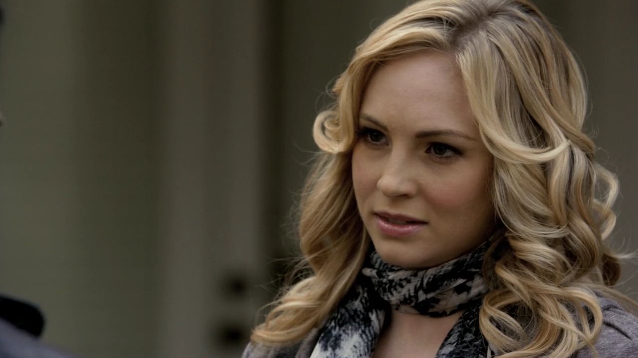 213VampireDiaries0030.jpg