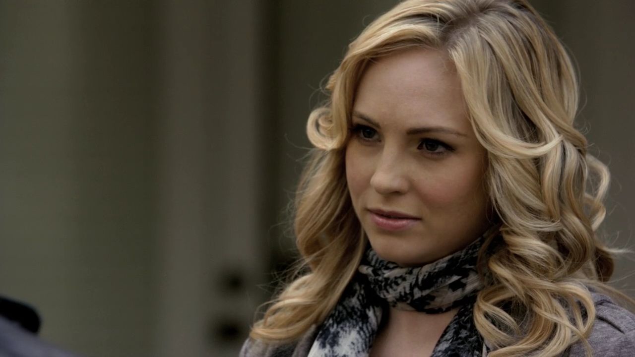 213VampireDiaries0031.jpg