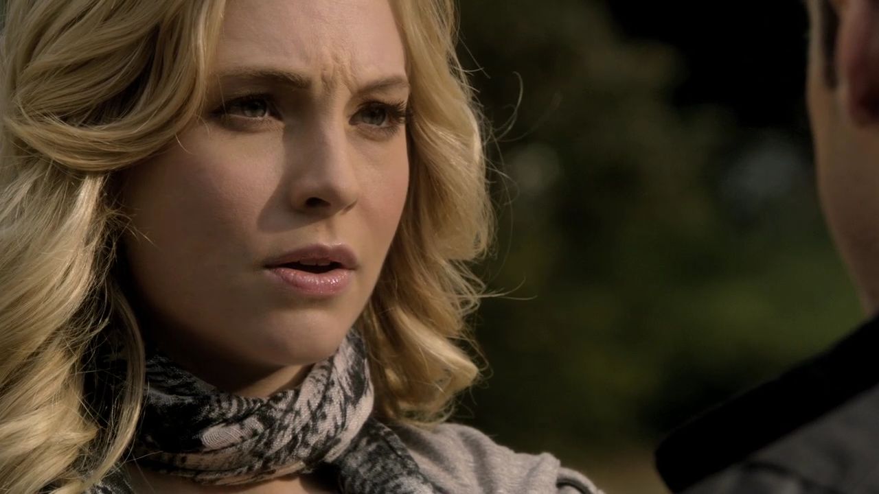 213VampireDiaries0056.jpg