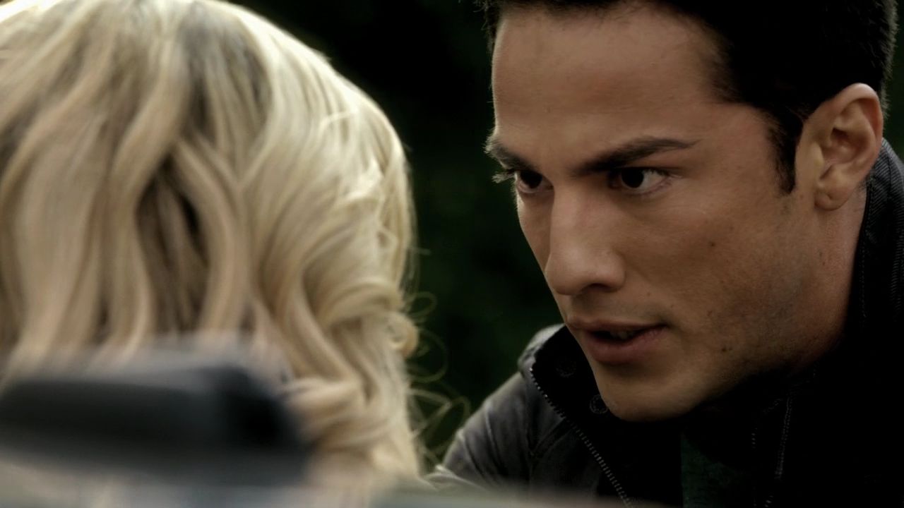 213VampireDiaries0074.jpg