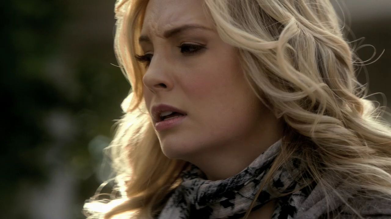 213VampireDiaries0081.jpg