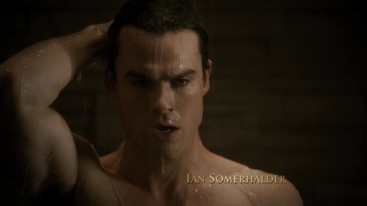 213VampireDiaries0088.jpg