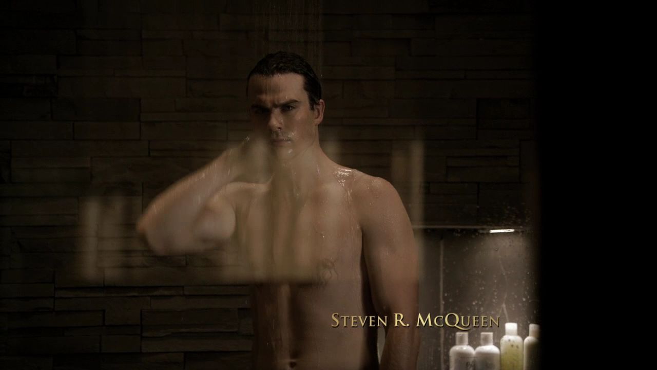 213VampireDiaries0092.jpg