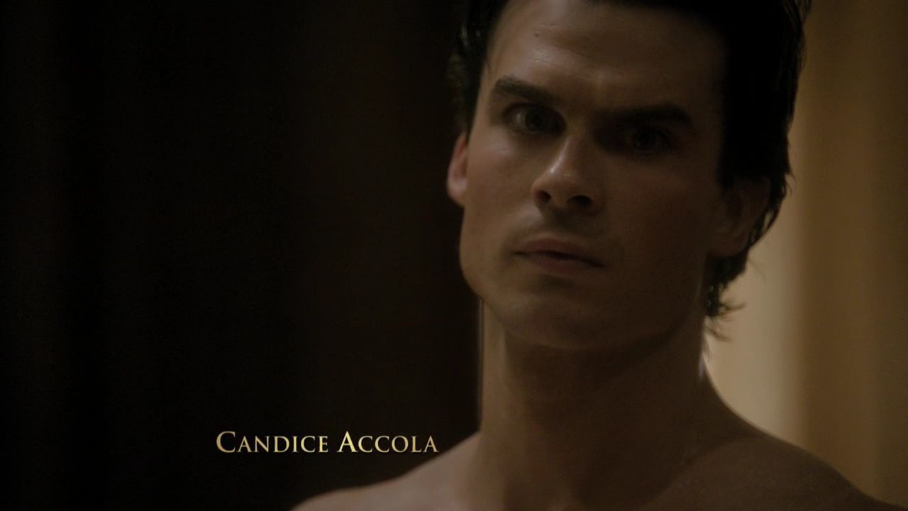 213VampireDiaries0101.jpg