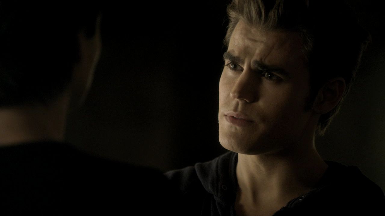 213VampireDiaries0209.jpg