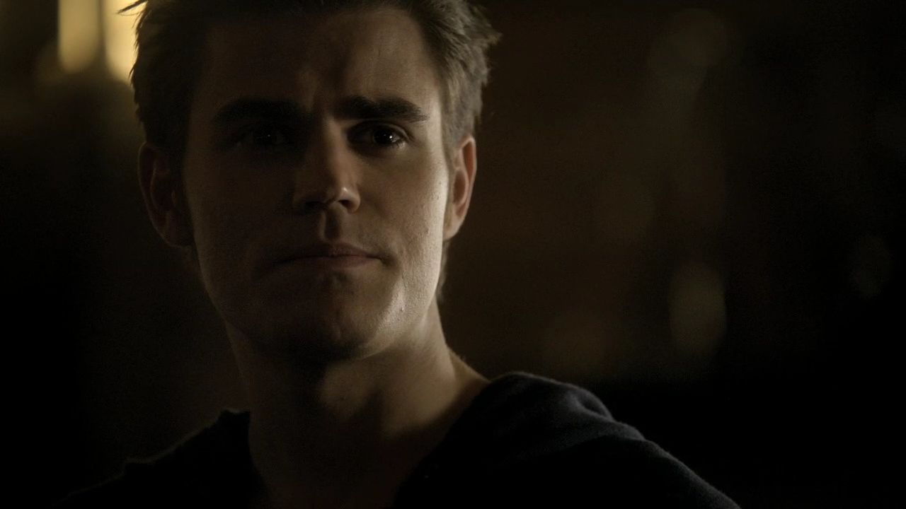 213VampireDiaries0228.jpg